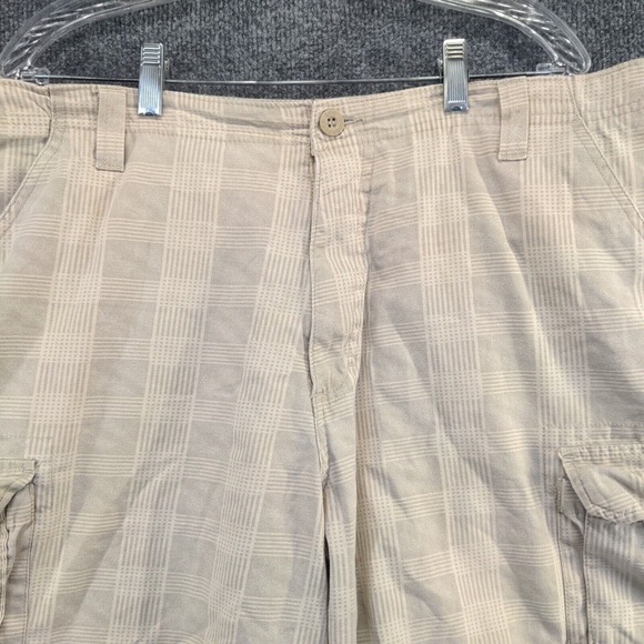 Lee Dungarees Men's Cargo Shorts Tan Size 38 100% Cotton Pockets Check Pattern - Picture 6 of 11